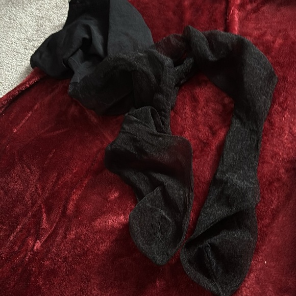 Berkshire black silky pantyhose Sz 3 - Picture 3 of 9